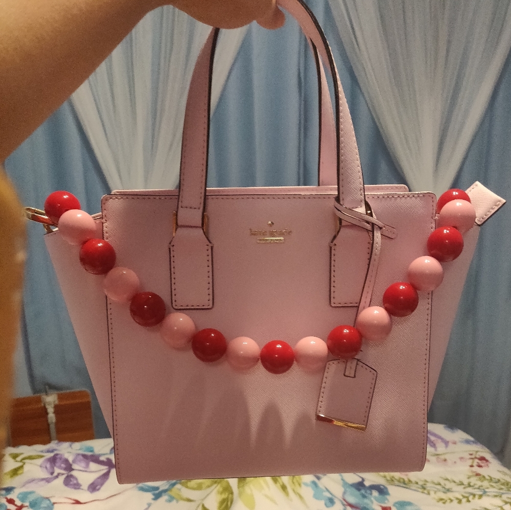 Refreshing pink satchel for all Kate Spade lovers - Picture 3 of 8